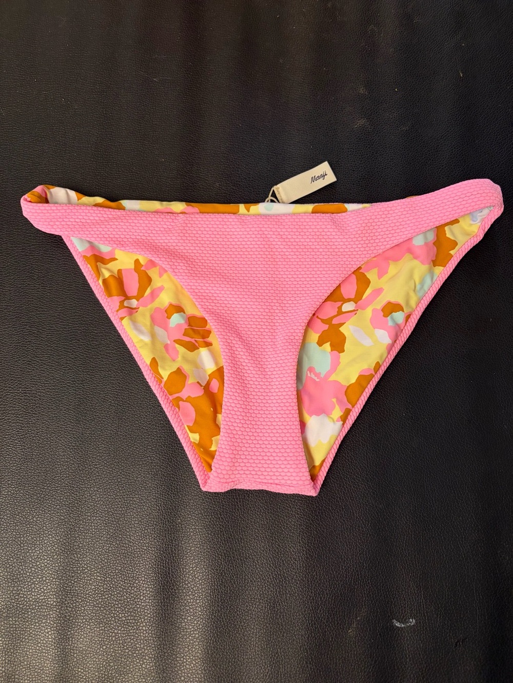 NEW Maaji small bright pink textured bikini swim bottoms reversible print